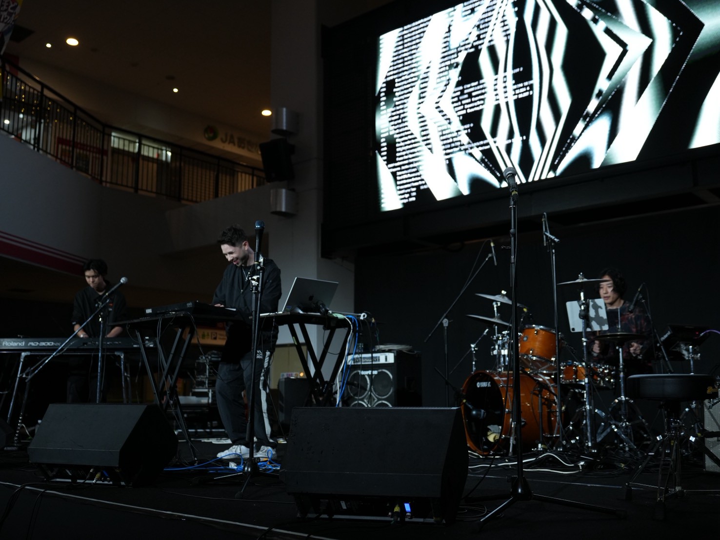 Music Lane Okinawa / VJ for SKYTOPIA